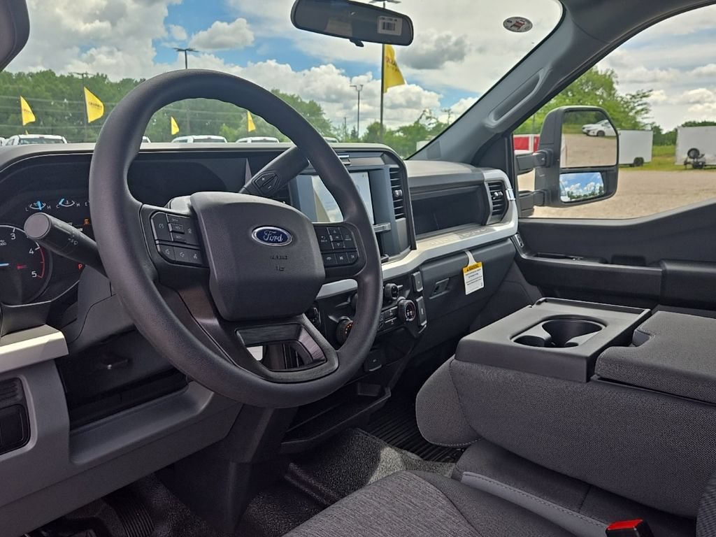 New 2026 Ford F350 XL w/ XL Driver Assist Package AWD/4WD image 23