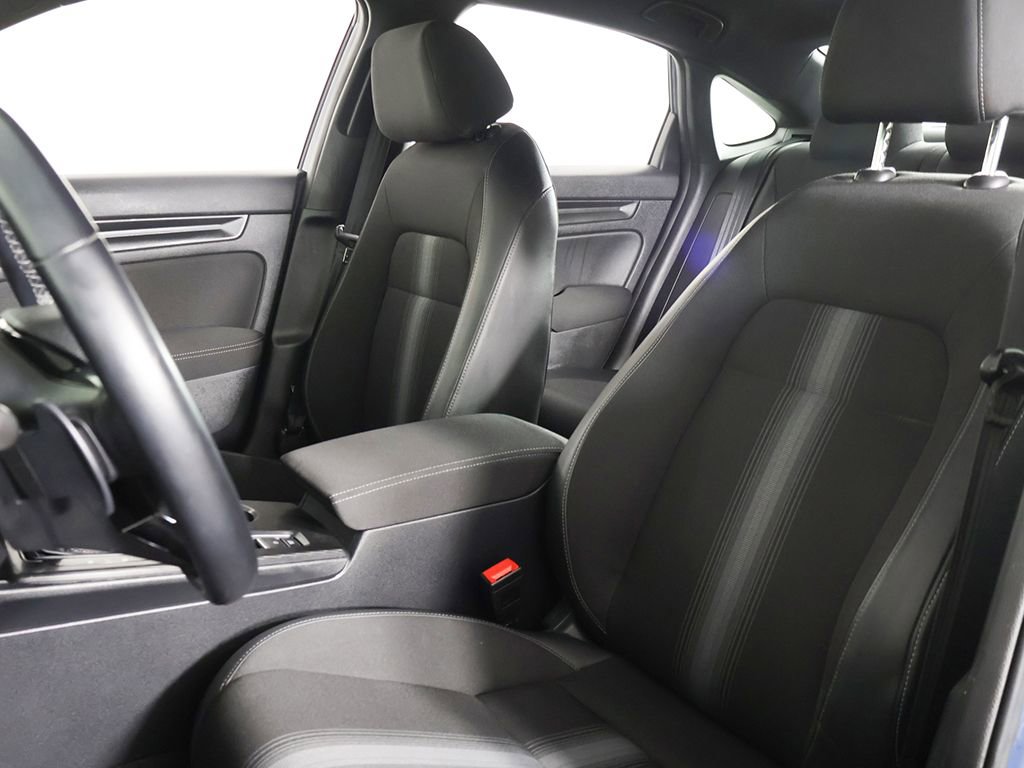 Used 2025 Honda Civic Sport image 26
