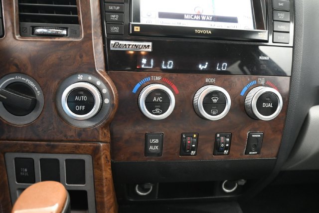 Used 2013 Toyota Tundra Platinum AWD/4WD image 18