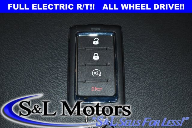 Used 2025 Dodge Charger R/T w/ Quick Order Package 25M R/T image 20