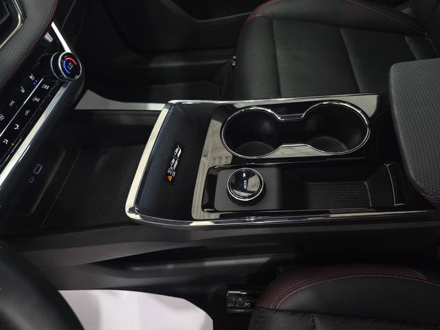 Used 2025 Chevrolet Equinox RS w/ Safety and Technology Package AWD/4WD image 20