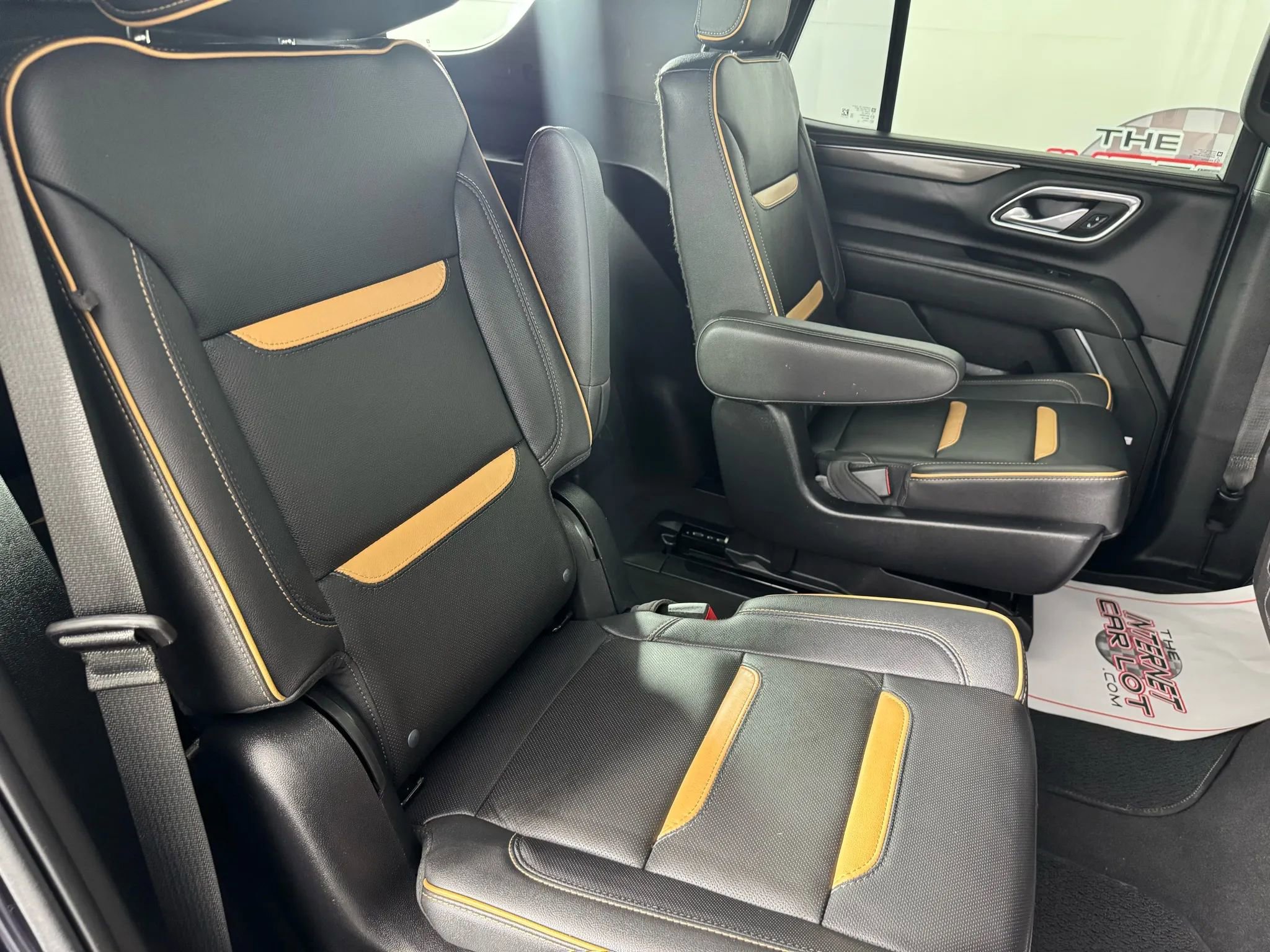 Used 2022 GMC Yukon AT4 image 40