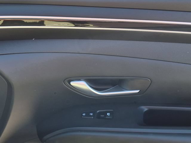 Used 2024 Hyundai Santa Cruz SE FWD image 33
