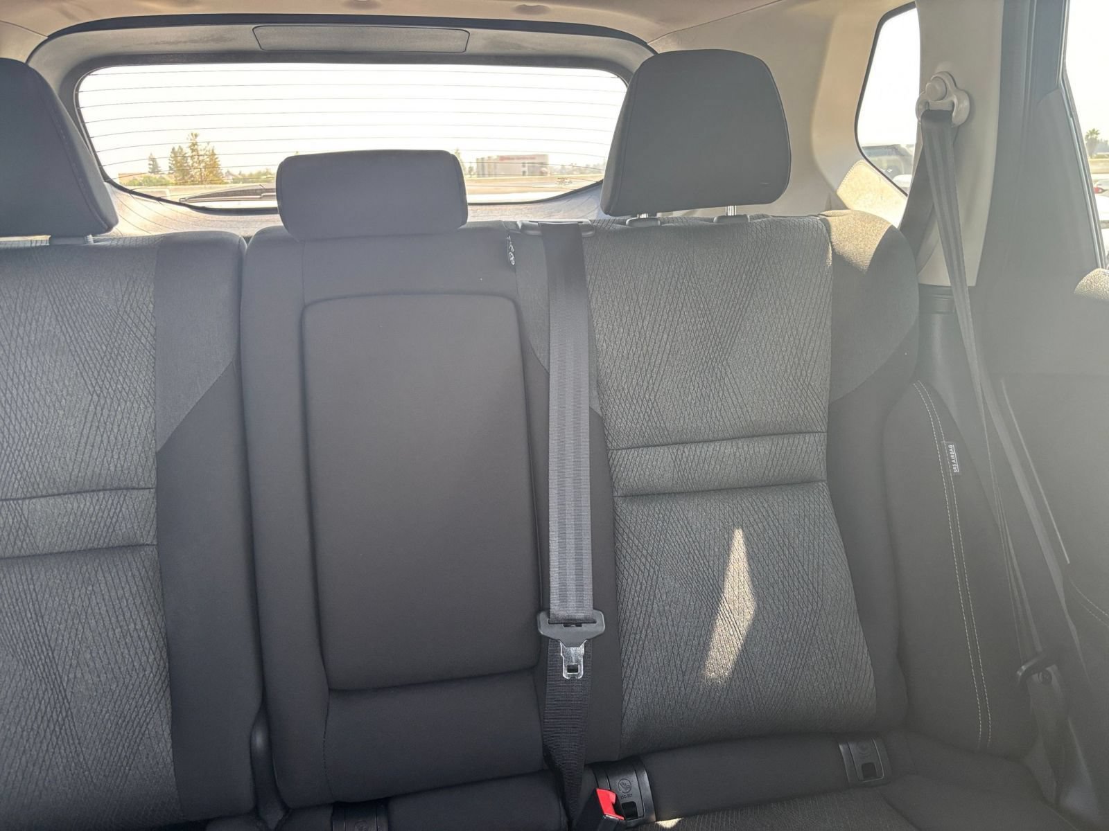Used 2025 Nissan Rogue SV AWD/4WD image 38