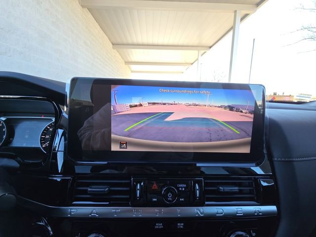 New 2026 Nissan Pathfinder SV image 9