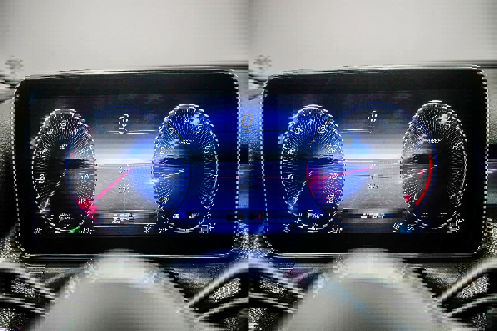 Used 2023 Mercedes-Benz C 300 Sedan image 25