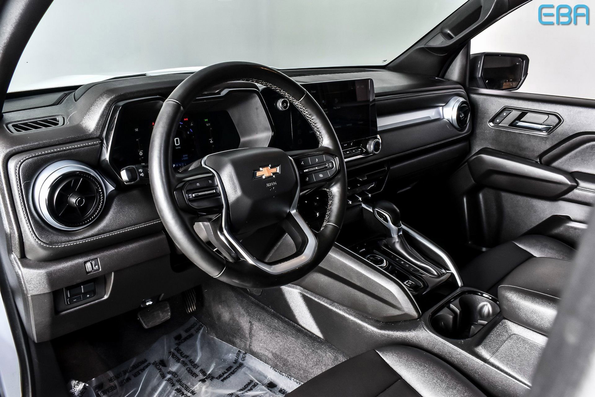 Used 2023 Chevrolet Colorado LT w/ LT Convenience Package III AWD/4WD image 17