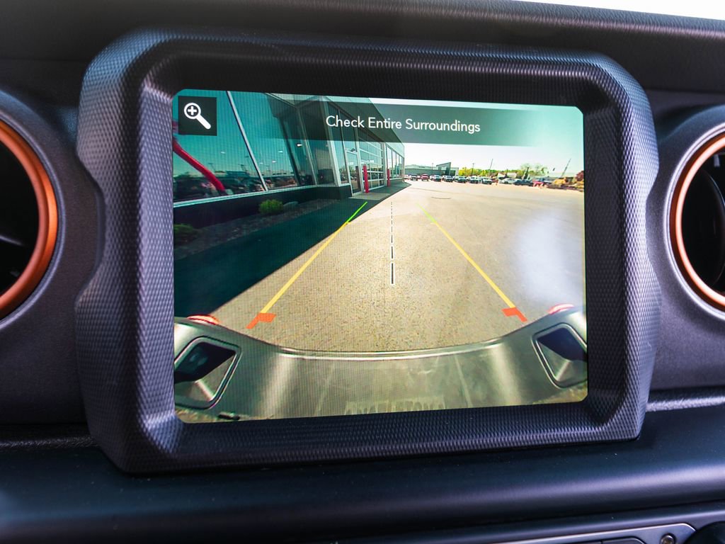 Used 2021 Jeep Gladiator Mojave AWD/4WD image 29