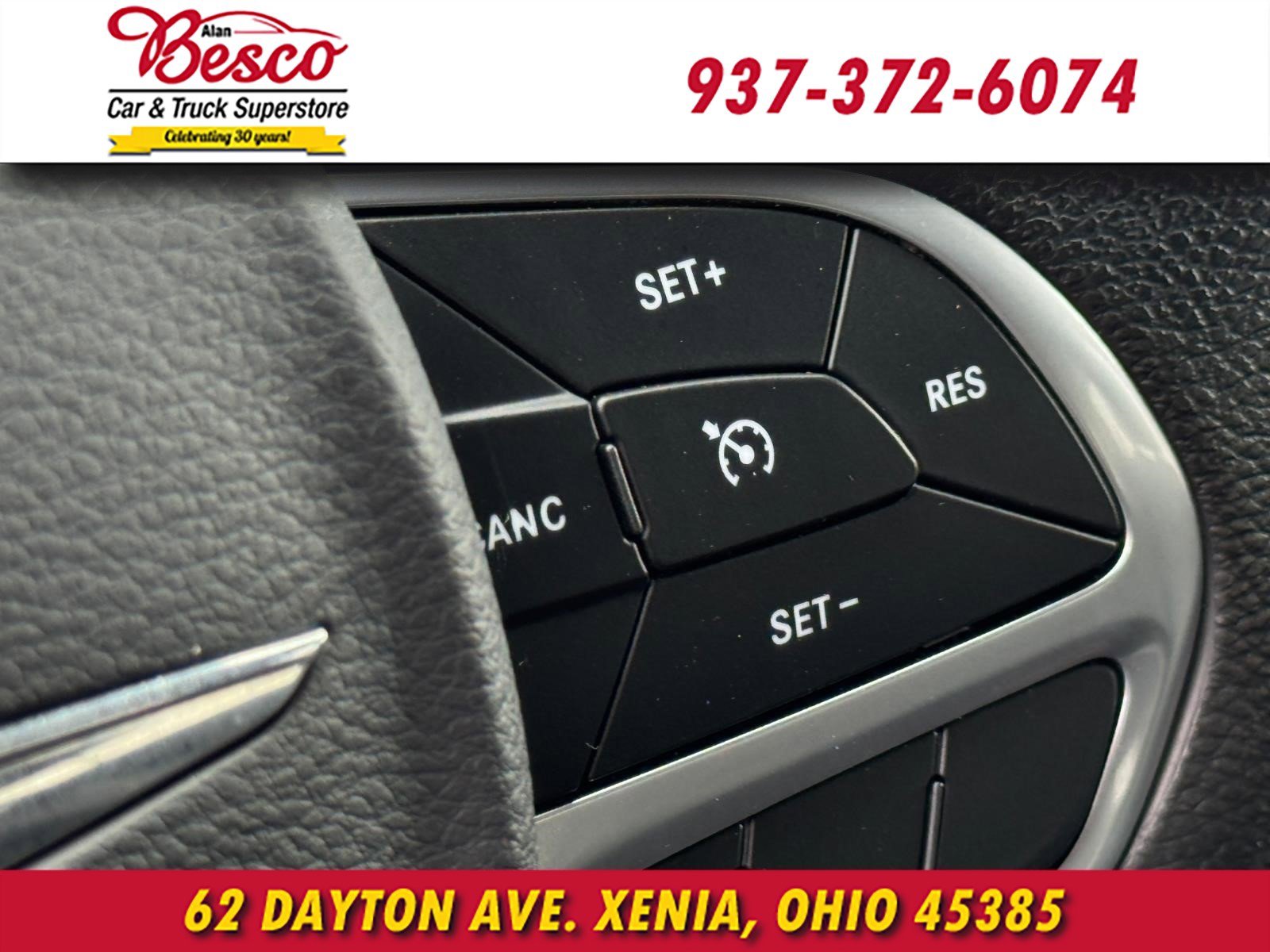 Used 2021 Chrysler Voyager LX image 12