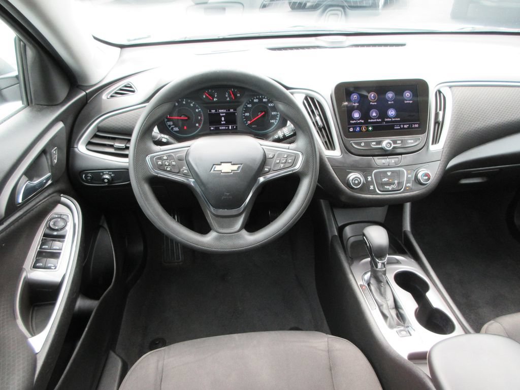 Used 2023 Chevrolet Malibu LS FWD image 12
