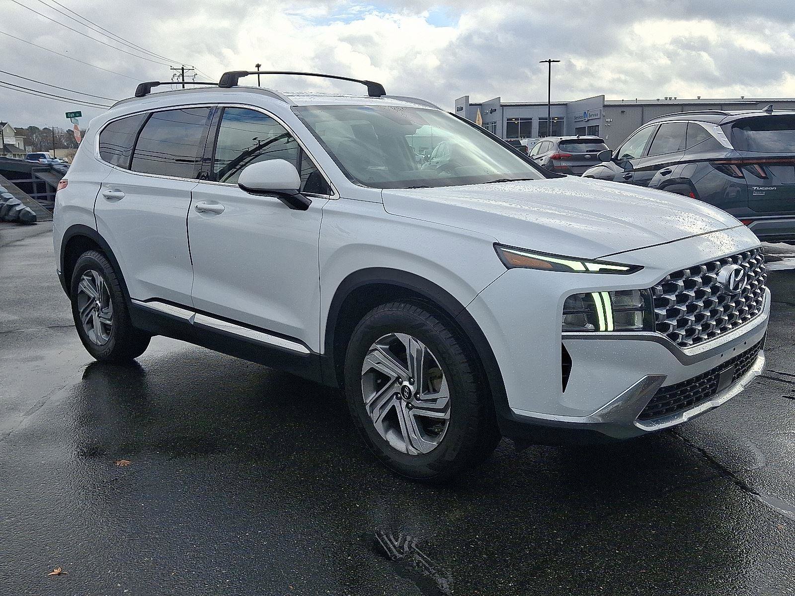 Used 2021 Hyundai Santa Fe SEL image 3