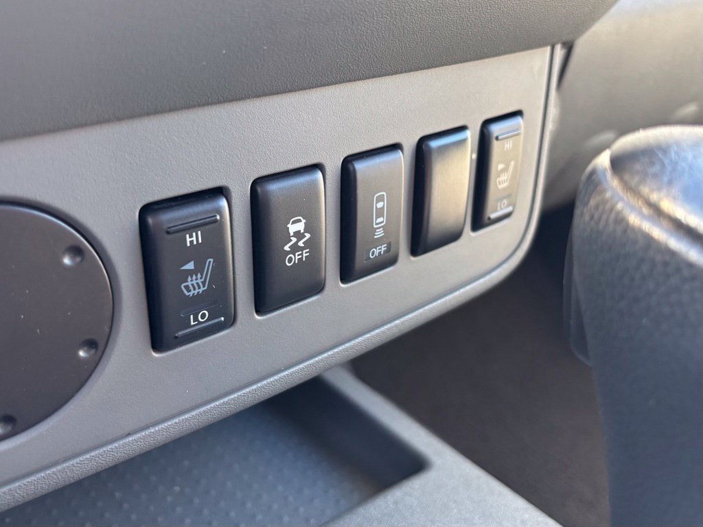 Used 2020 Nissan Frontier SV w/ Midnight Edition Floor Mats RWD image 21