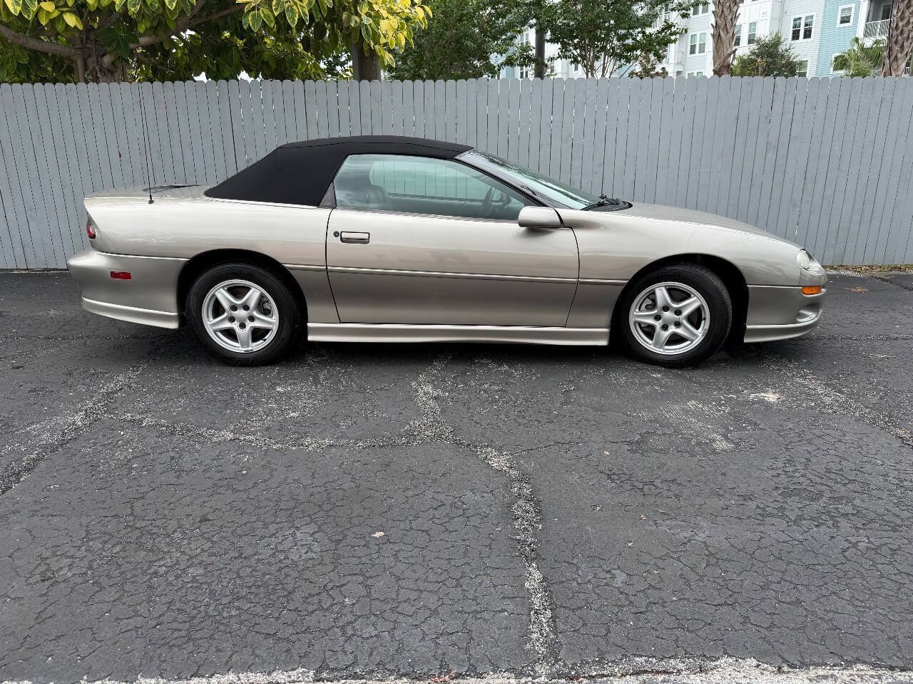 Used 1999 Chevrolet Camaro LT w/ Preferred Equipment Group 2 RWD image 4
