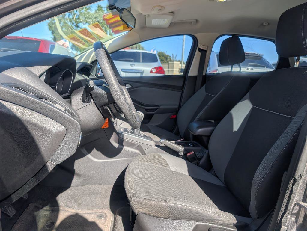 Used 2012 Ford Focus SE image 9