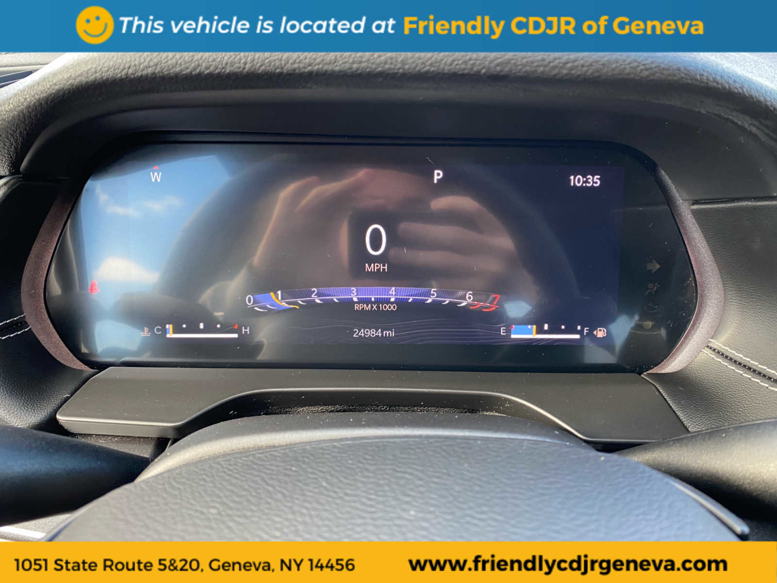 Used 2023 Jeep Grand Cherokee Laredo w/ Luxury Tech Group I image 17