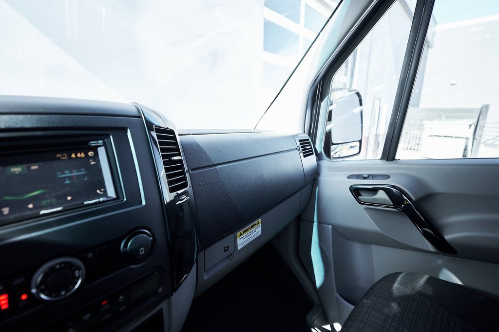 Used 2017 Mercedes-Benz Sprinter 3500 image 52