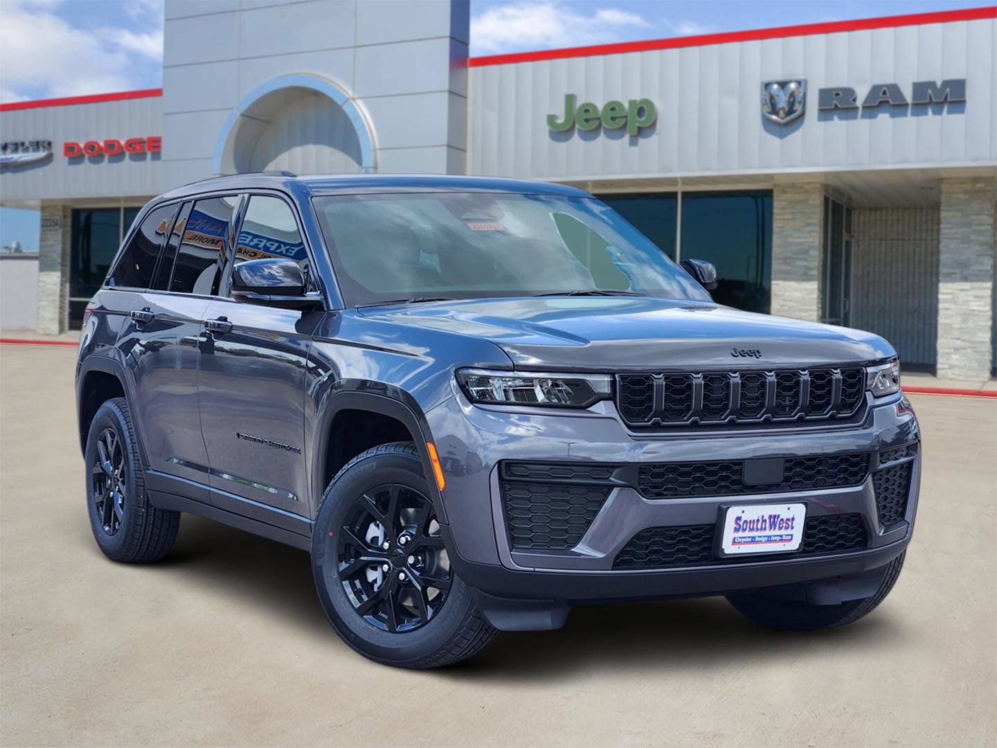 New 2026 Jeep Grand Cherokee Altitude