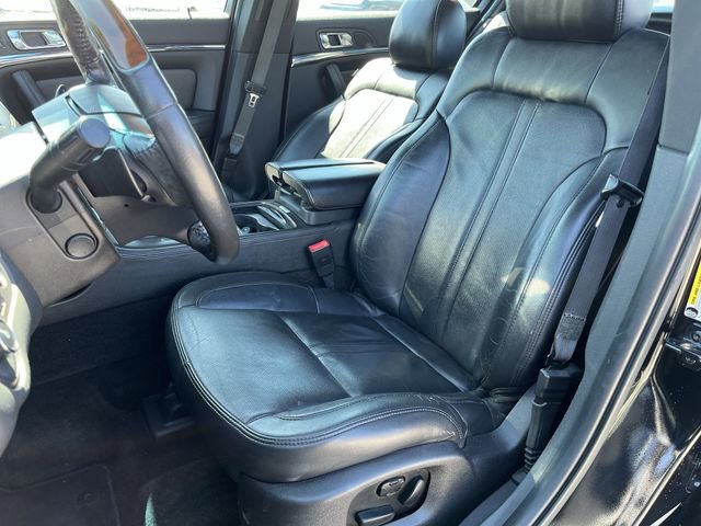 Used 2016 Lincoln MKS FWD image 14