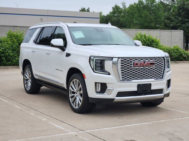 Used 2023 GMC Yukon Denali w/ LPO, Floor Liner Package AWD/4WD image 3