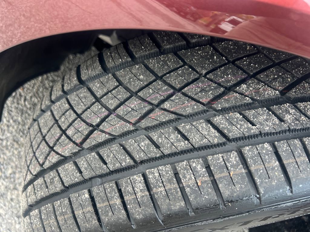 Used 2025 Nissan Z Performance w/ Floor Mat Package image 27