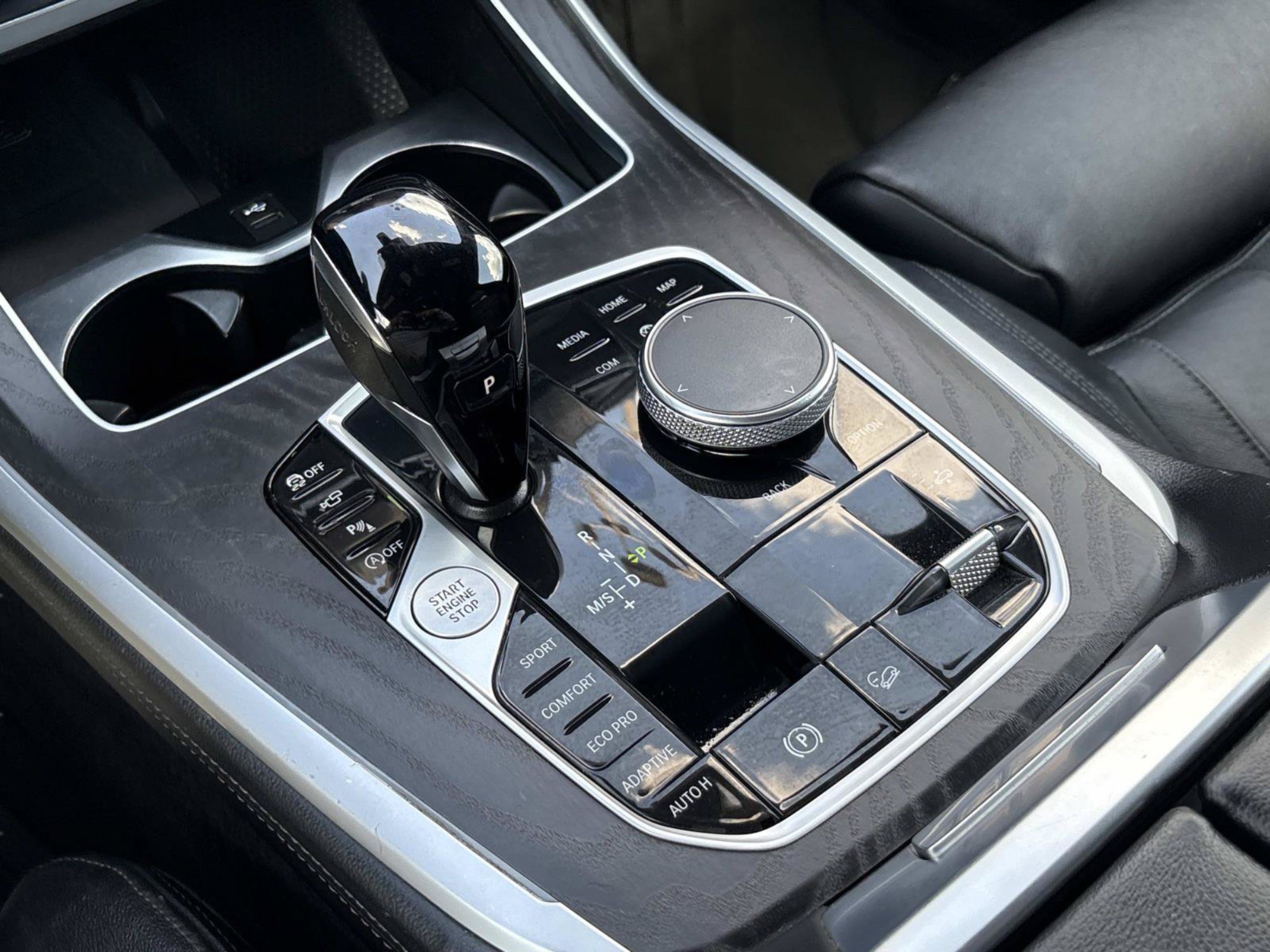 Used 2022 BMW X7 M50i AWD/4WD image 33