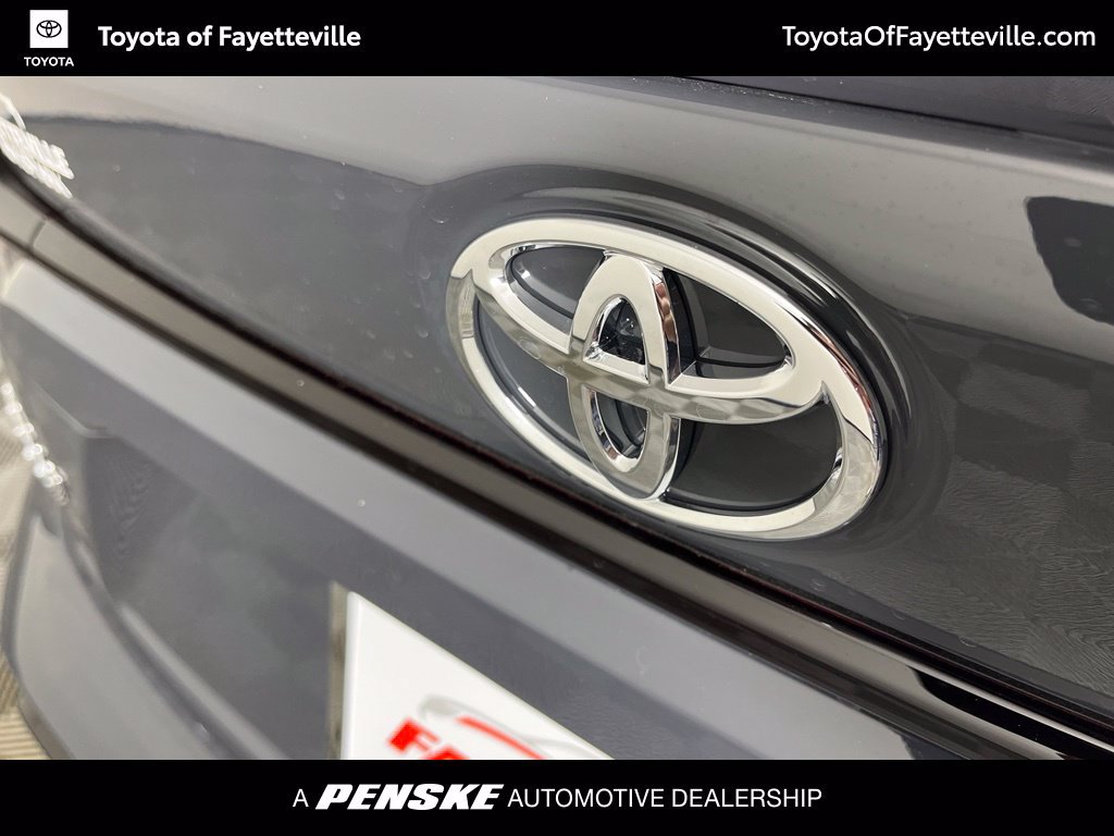 Used 2026 Toyota Corolla SE FWD image 13