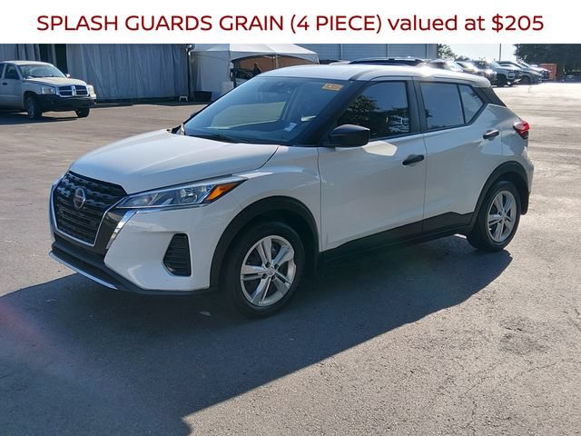 Certified 2021 Nissan Kicks S FWD image 8