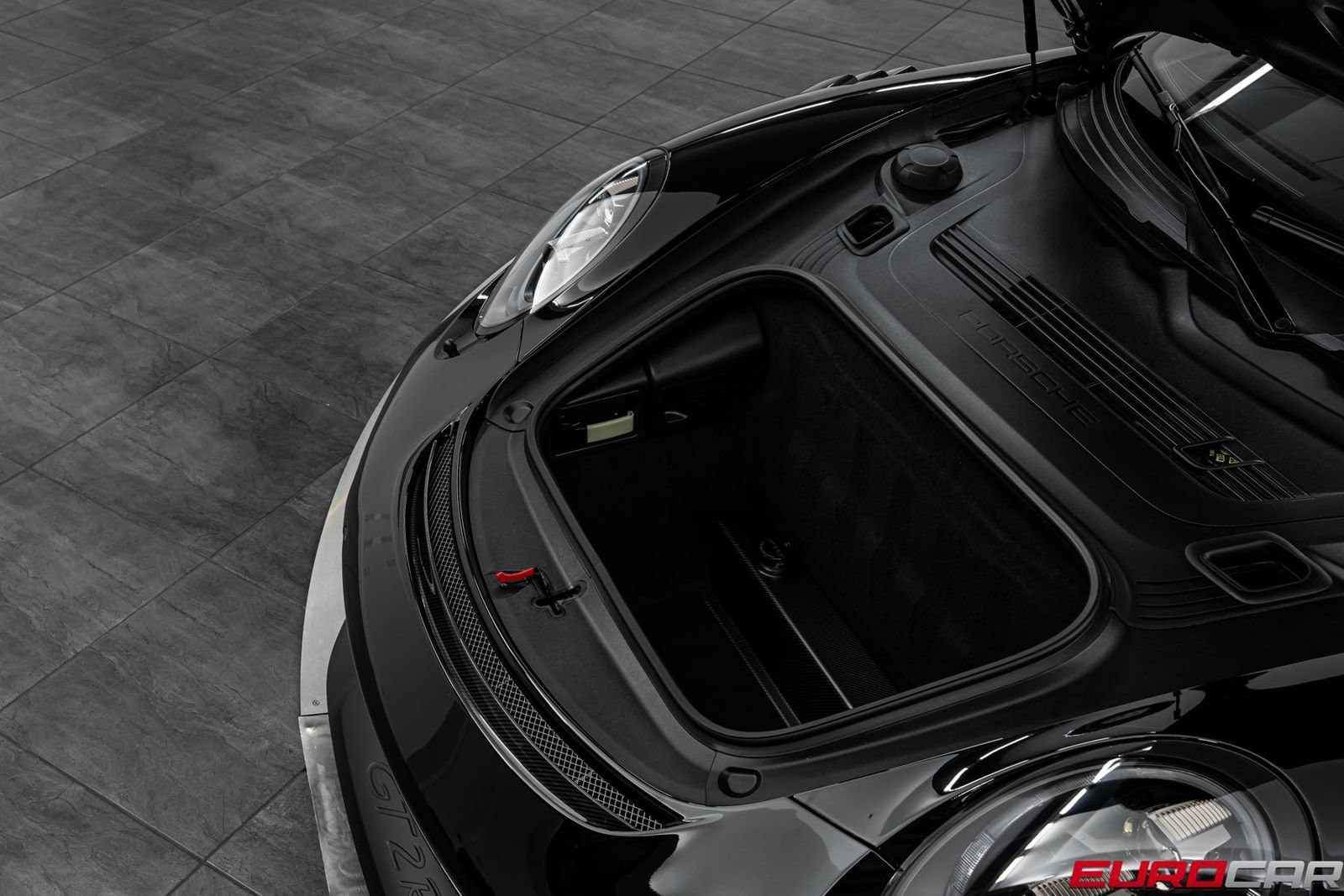 Used 2018 Porsche 911 GT2 RS RWD image 10