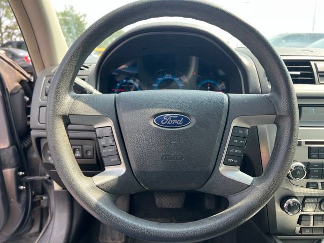 Used 2011 Ford Fusion SE w/ 202A Rapid Spec Order Code FWD image 13