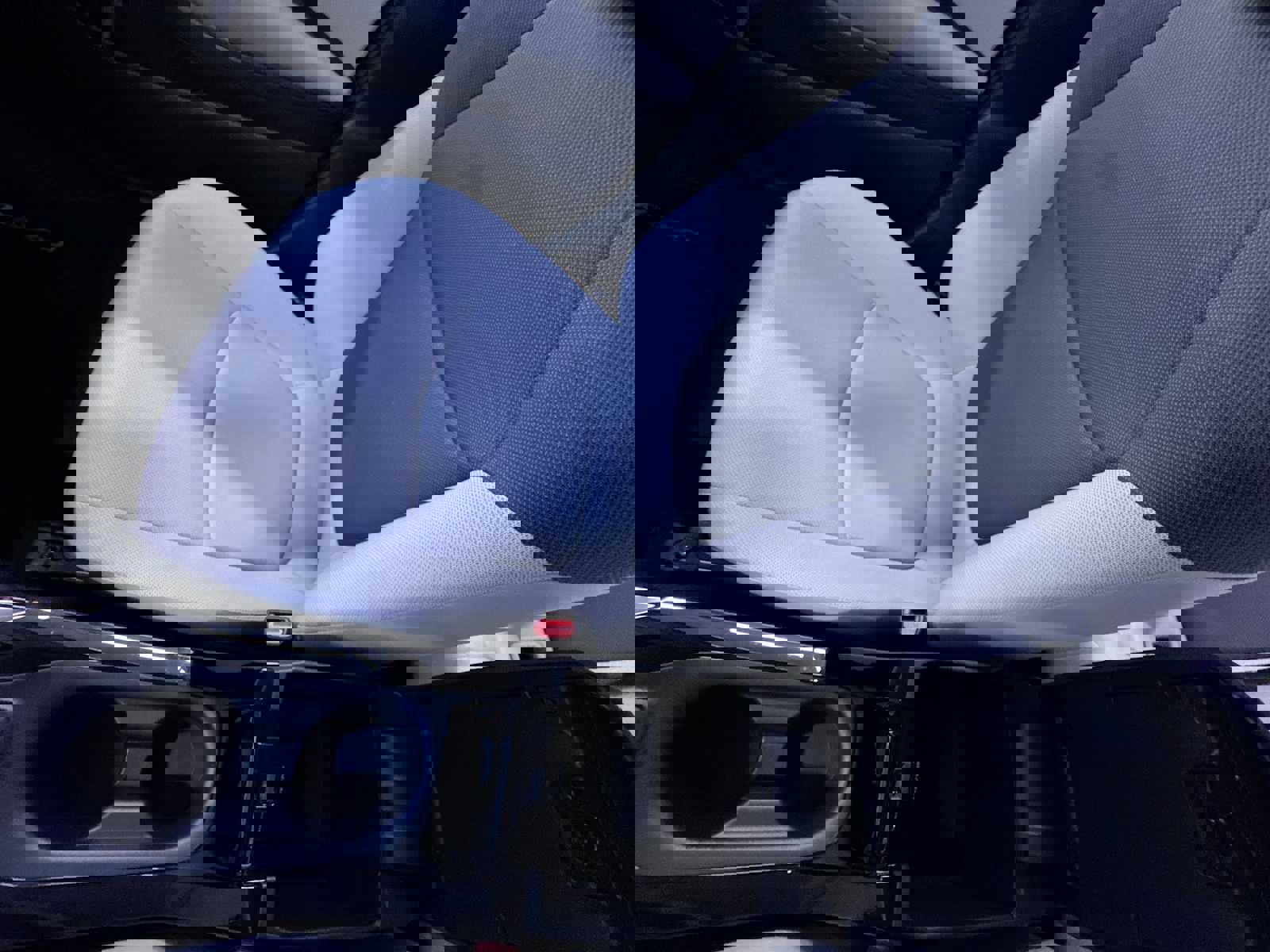 Used 2020 Toyota Corolla L image 27