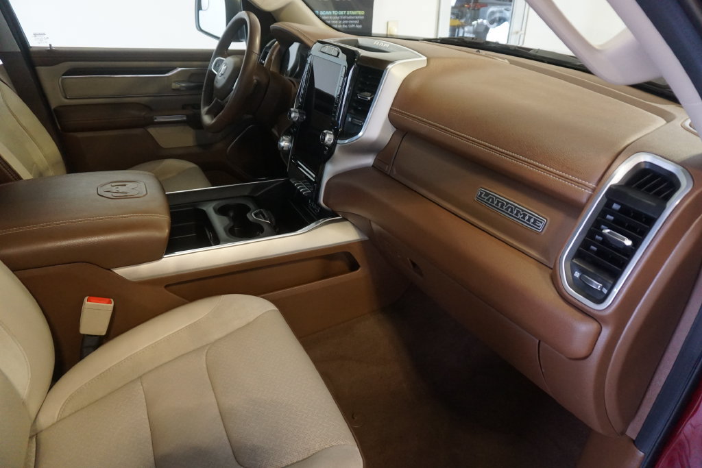 Used 2021 RAM 1500 Laramie AWD/4WD image 27