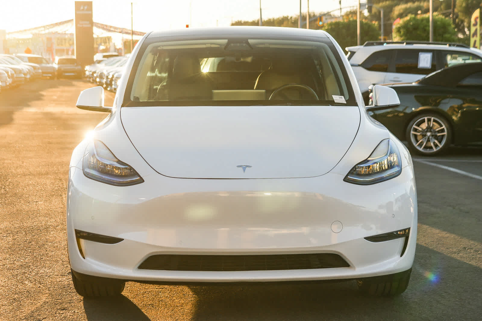 Used 2022 Tesla Model Y Long Range AWD/4WD image 4