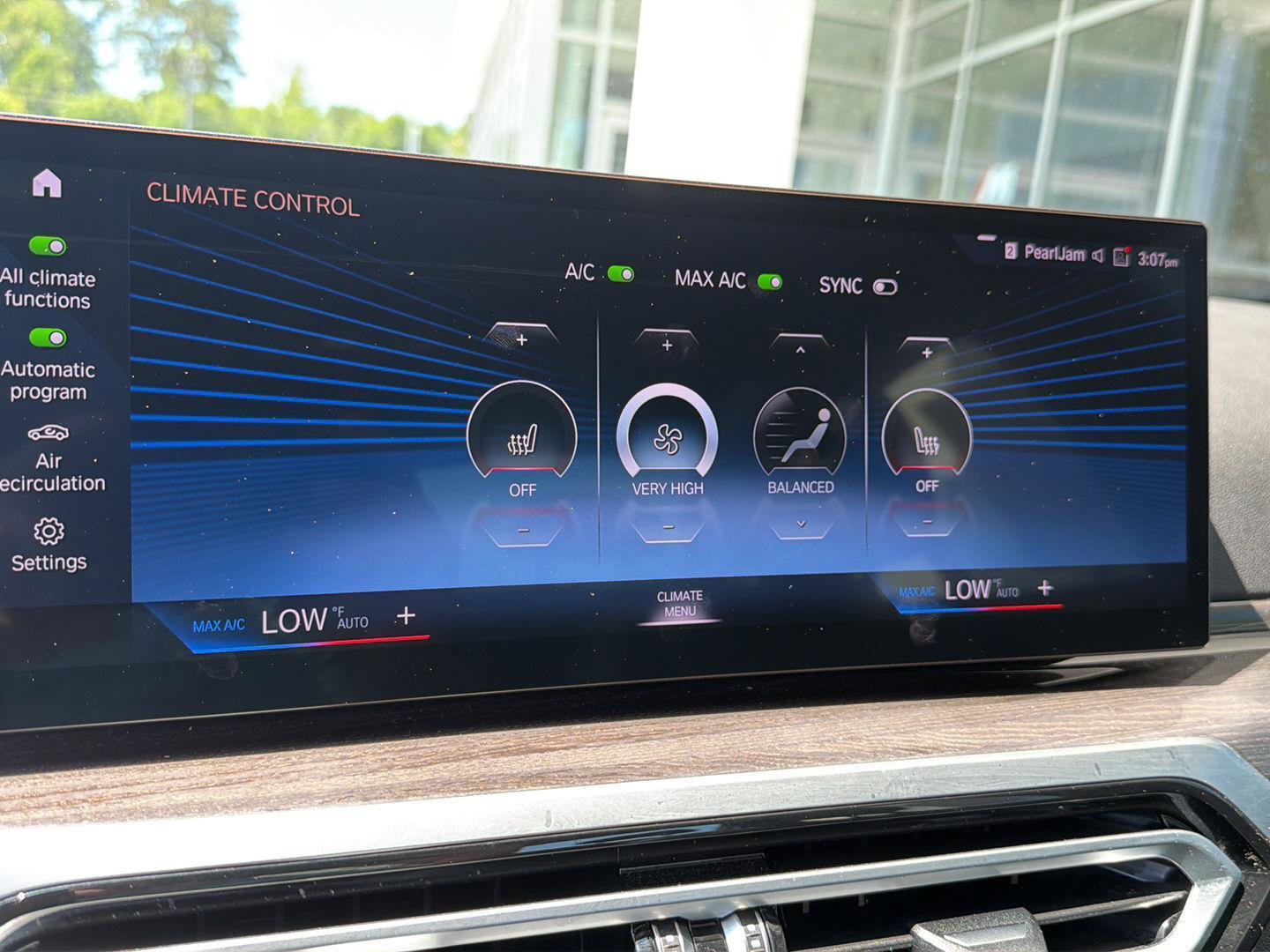 Certified 2023 BMW 330i Sedan w/ Convenience Package RWD image 26