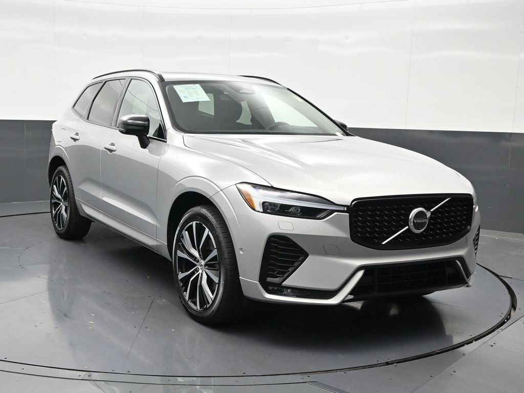 Used 2024 Volvo XC60 B5 Plus w/ Climate Package AWD/4WD image 8