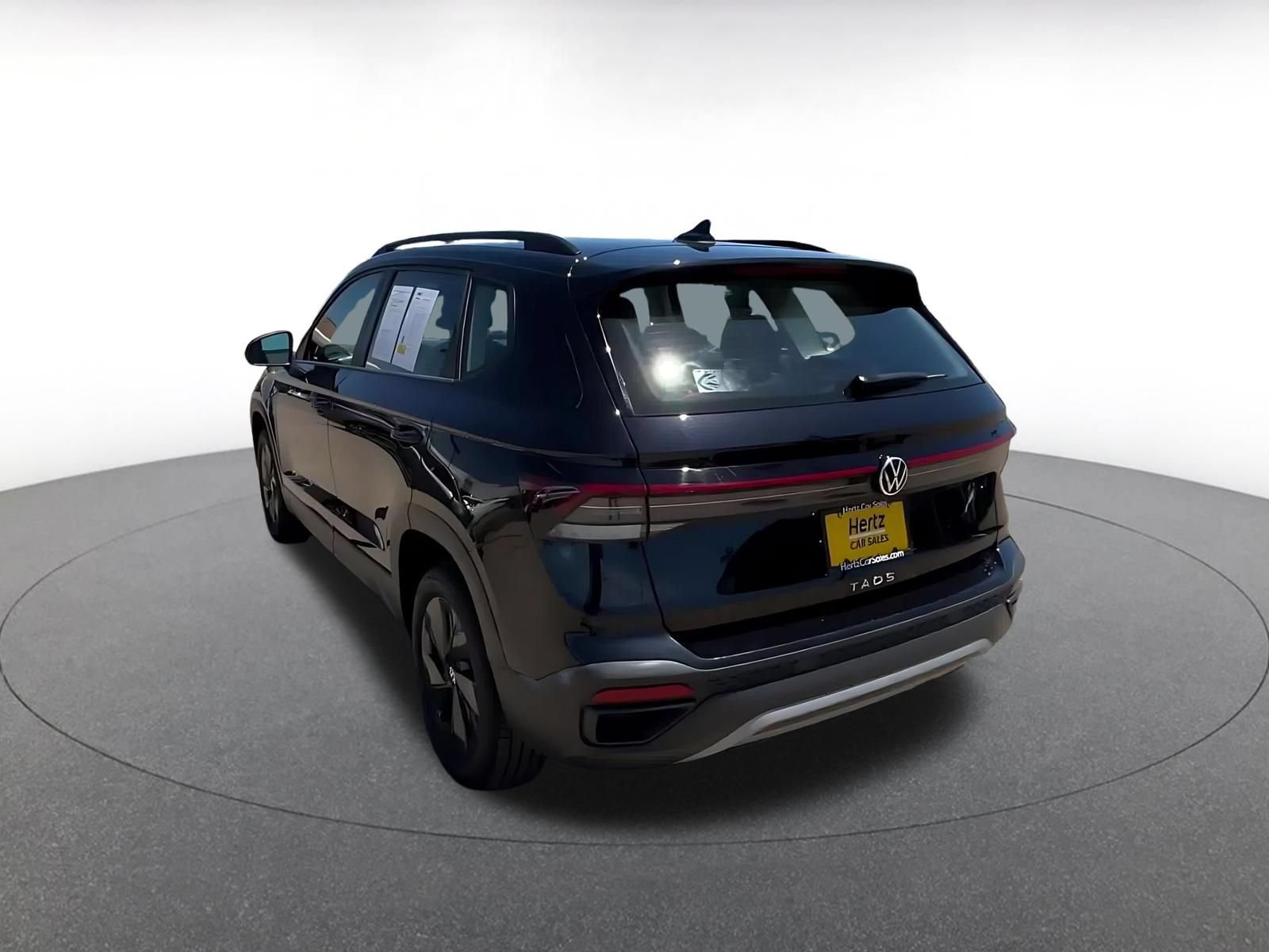 Used 2026 Volkswagen Taos S FWD image 11
