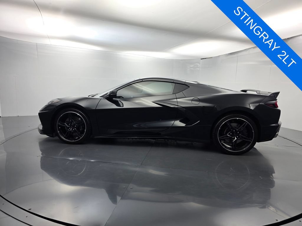 Used 2024 Chevrolet Corvette Stingray Preferred Cpe w/ Z51 Performance Package RWD image 7