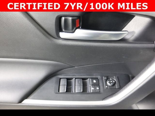Used 2025 Toyota RAV4 XLE image 24