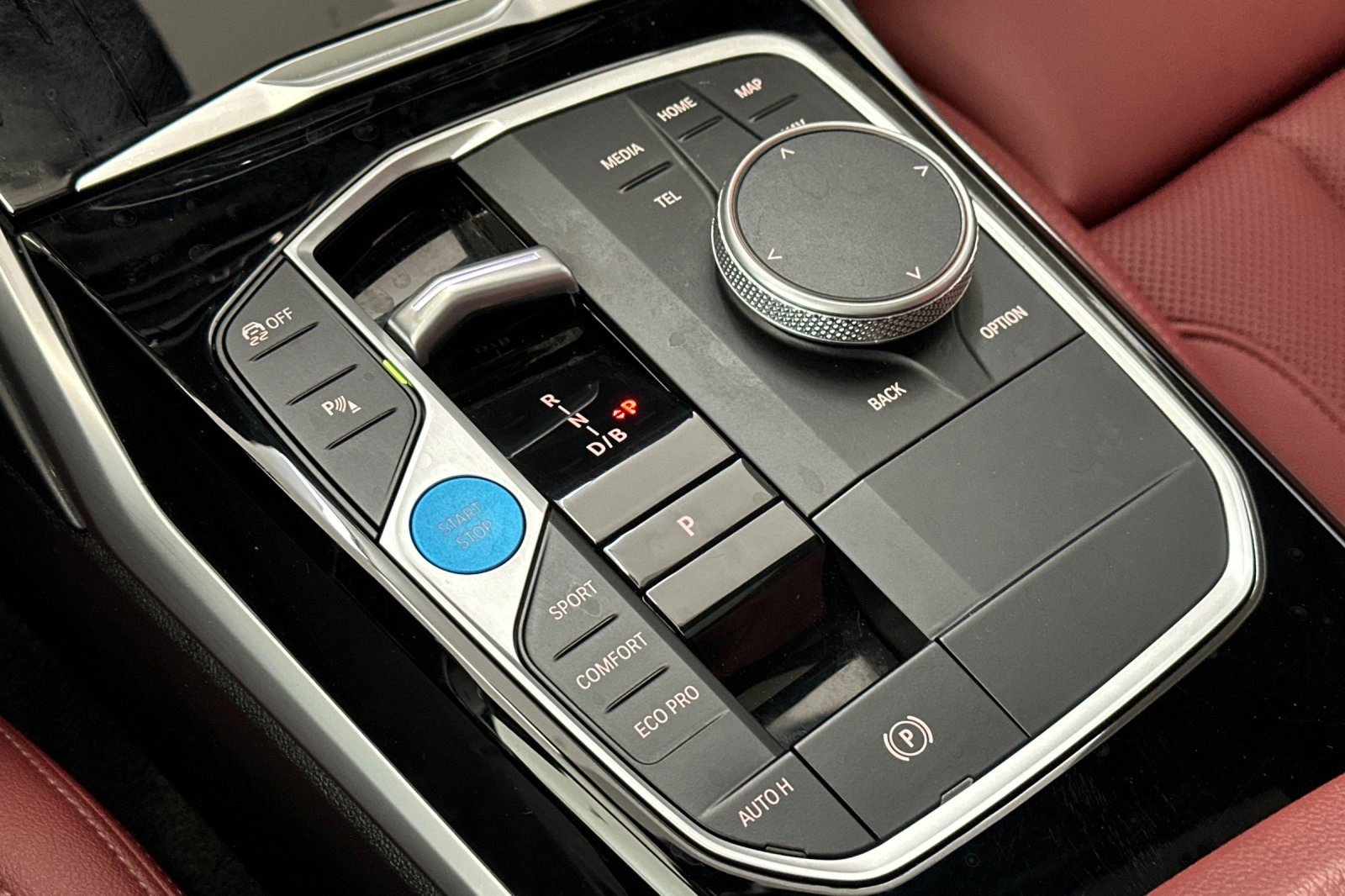 Certified 2024 BMW i4 eDrive40 w/ Premium Package image 18