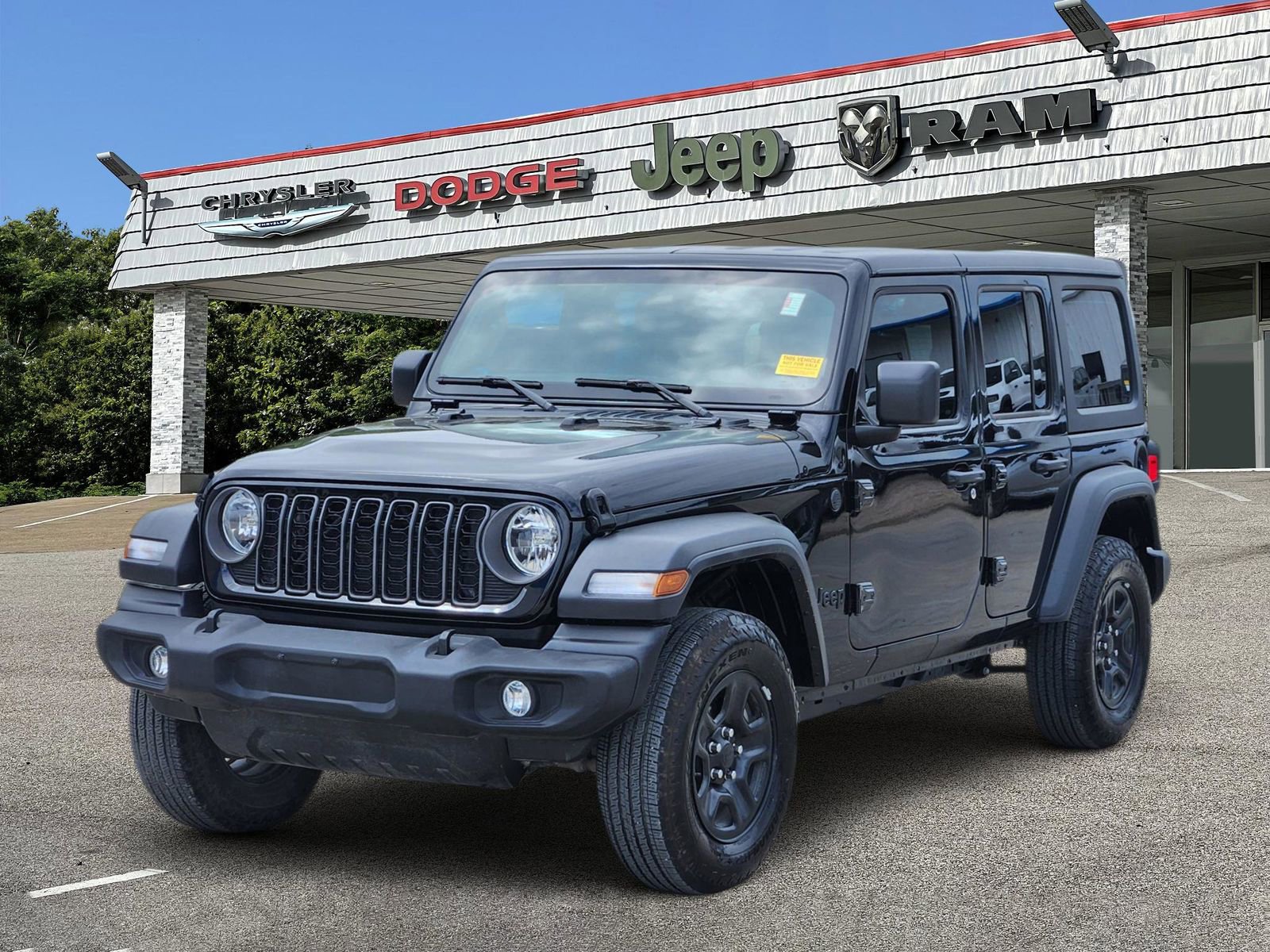 Used 2025 Jeep Wrangler Sport image 2