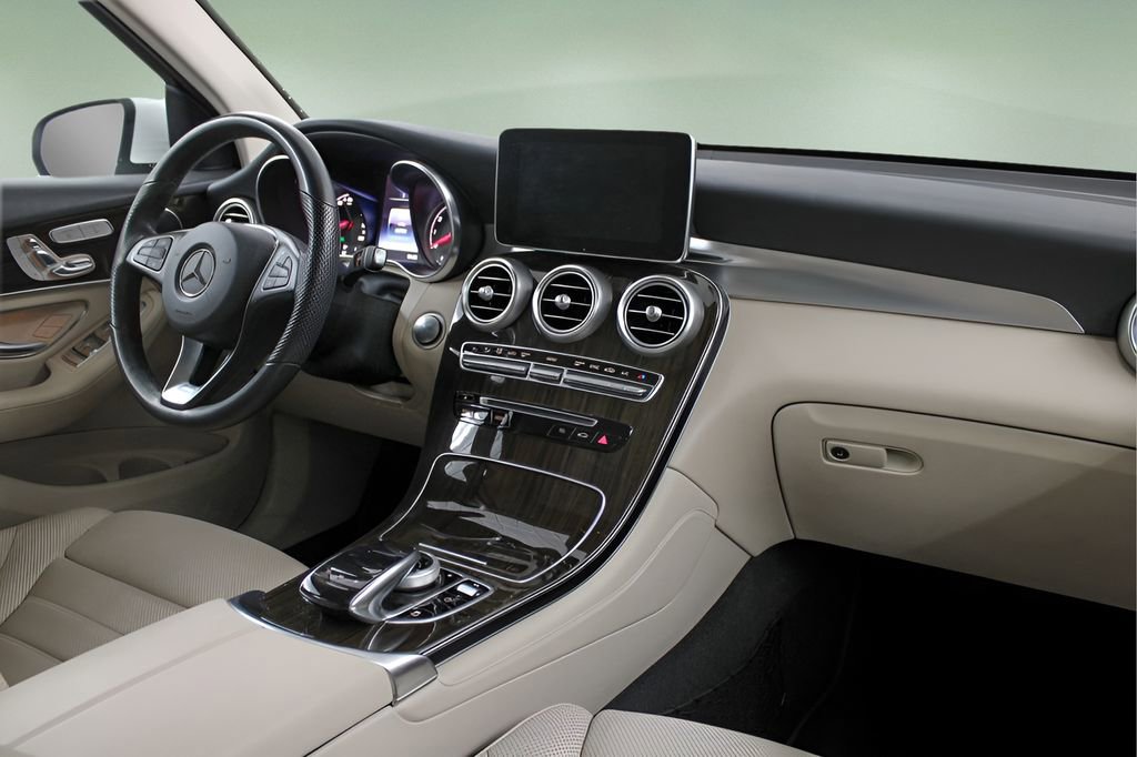 Used 2019 Mercedes-Benz GLC 300 image 19