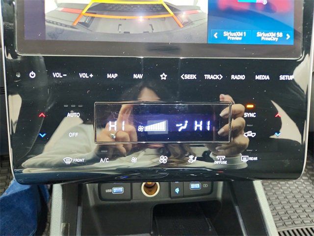 Used 2024 Hyundai Santa Cruz SEL w/ Activity Package image 30