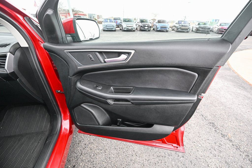 Certified 2024 Ford Edge SEL w/ Convenience Package image 27