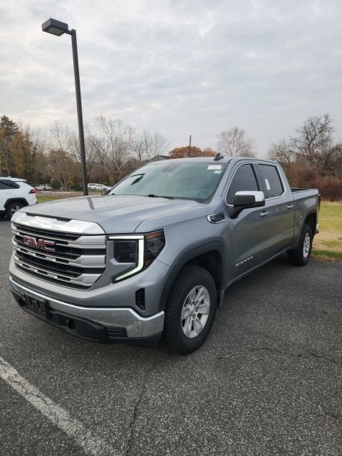 Used 2023 GMC Sierra 1500 SLE image 4