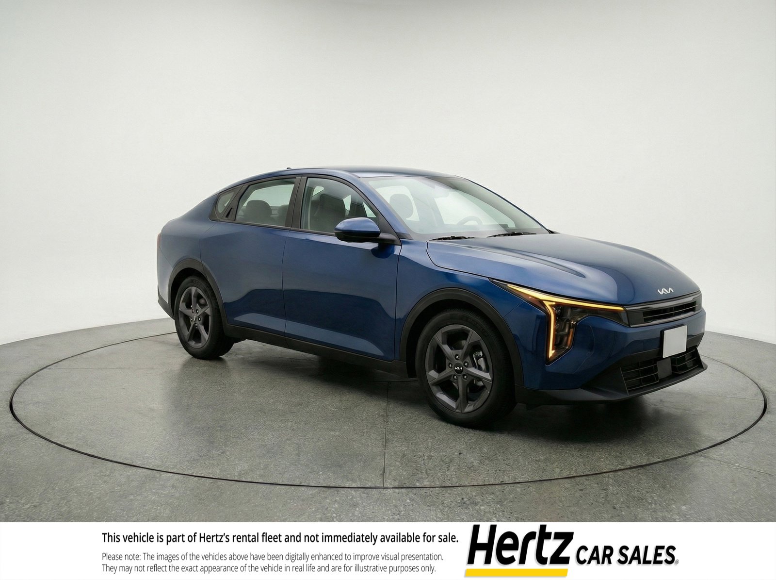 Used 2025 Kia K4 LXS image 1