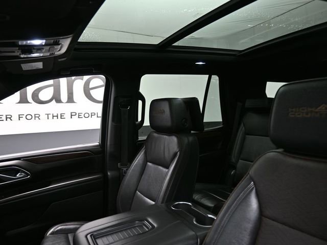 Used 2024 Chevrolet Tahoe High Country w/ Advanced Technology Package AWD/4WD image 17
