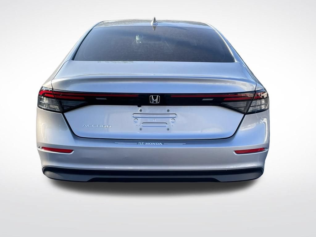 Certified 2025 Honda Accord LX image 4