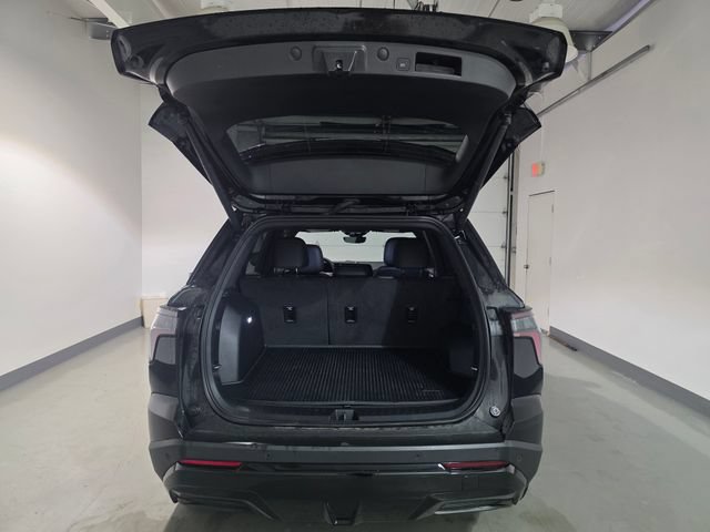 Certified 2026 Chevrolet Equinox RS w/ Convenience Package III AWD/4WD image 8
