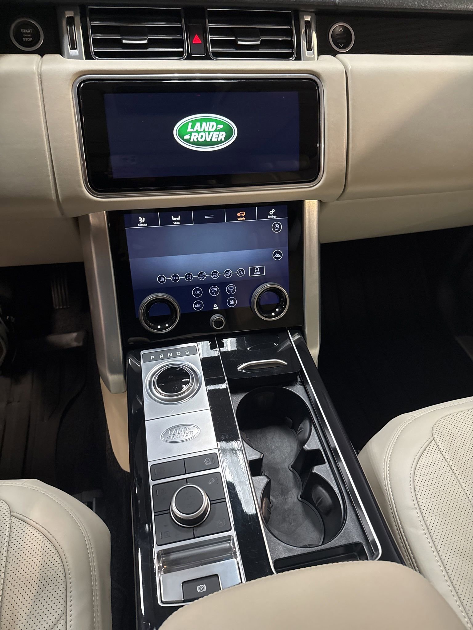 Used 2020 Land Rover Range Rover HSE AWD/4WD image 19