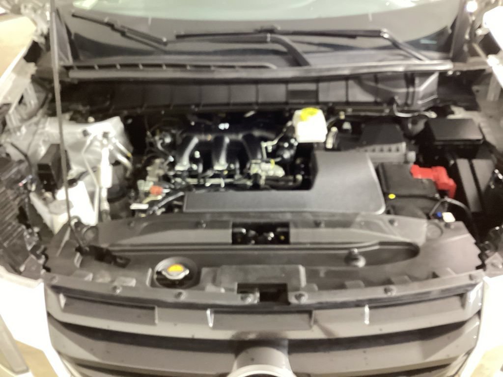 Used 2024 Nissan Pathfinder SV FWD image 25
