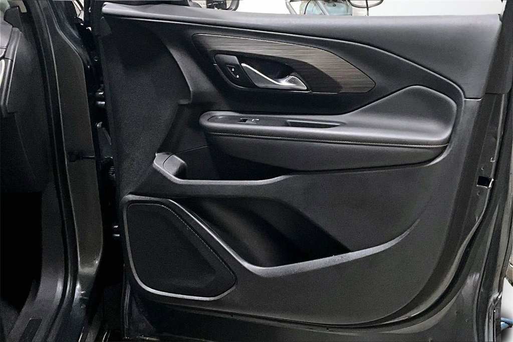 Used 2020 GMC Terrain SLT image 27